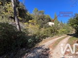 Vente  Terrain de 7911 m² à Méounes lès Montrieux 213 000 euros