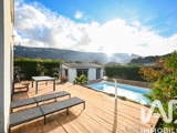 Vente  Maison de 262 m² à Plan d'Aups Sainte Baume 915 000 euros