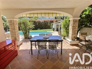 Vente  Maison de 240 m² à Bandol 975 000 euros Réf: SFN-1894029