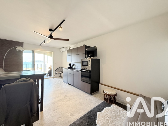 Vente  Studio de 30 m² à Six-Fours 233 000 euros Réf: SFN-1895348
