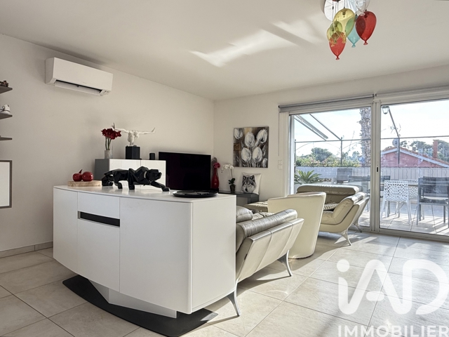 Vente  Maison de 145 m² à Six-Fours 759 000 euros Réf: SFN-1879966