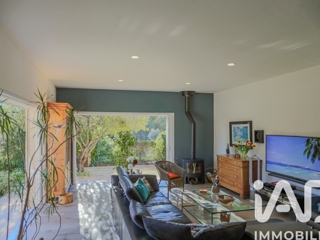 Vente  Appartement T6  de 150 m² à Bandol 785 000 euros Réf: SFN-1930174