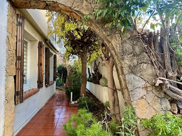 Vente  Maison de 75 m² à La Seyne 340 000 euros Réf: SFN-1936975