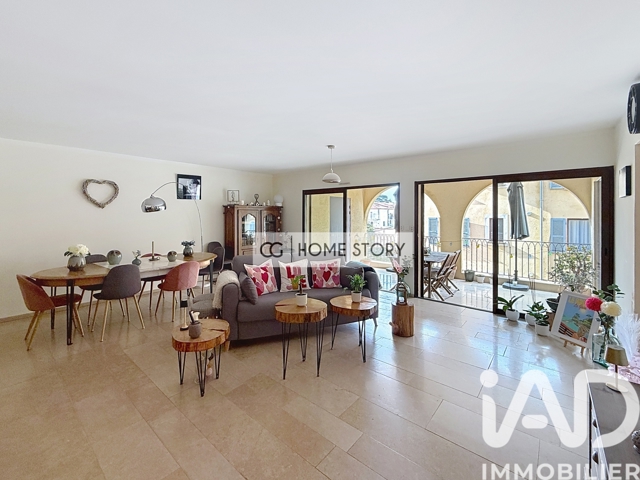 Vente  Appartement T3  de 114 m² à Sanary 1 050 000 euros Réf: SFN-1939514