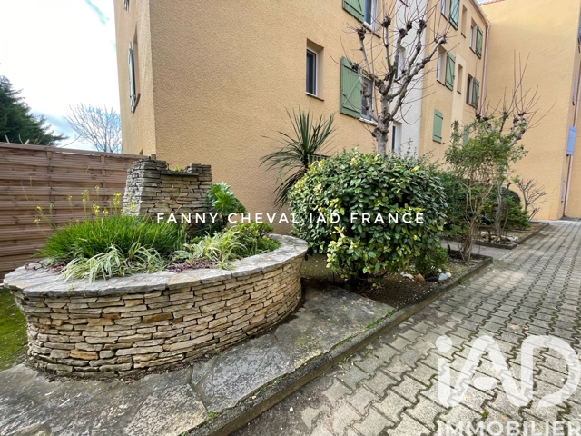 Vente  Appartement T3  de 70 m² à Six-Fours 287 000 euros Réf: SFN-1908247