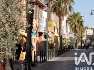 Vente  Appartement T2  de 36 m² à Six-Fours 230 000 euros Réf: SFN-1944307