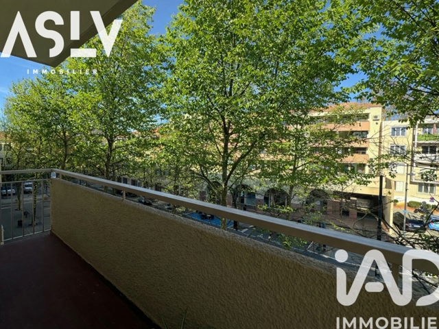 Vente  Appartement T4  de 70 m² à Six-Fours 259 000 euros Réf: SFN-1949408