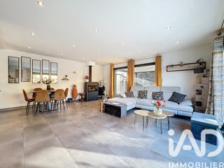 Vente  Maison de 100 m² à Six-Fours 565 000 euros Réf: SFN-1946550