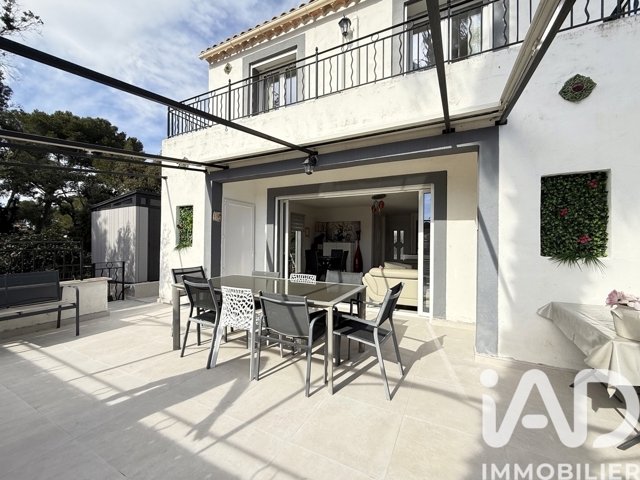 Vente  Maison de 145 m² à Six-Fours 759 000 euros Réf: SFN-1879966