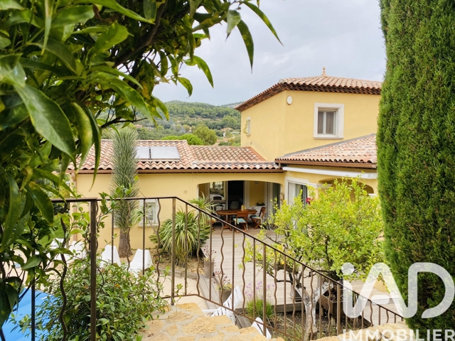 Vente  Maison de 125 m² à Ollioules 790 000 euros Réf: SFN-1949443