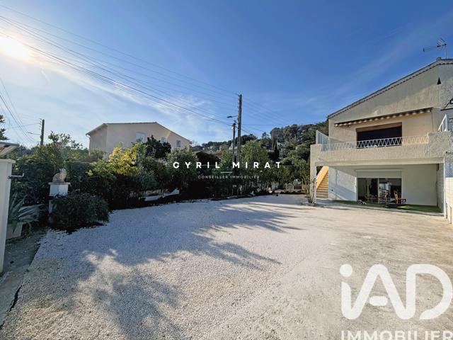 Vente  Maison de 150 m² à La Seyne 465 000 euros Réf: SFN-1956448