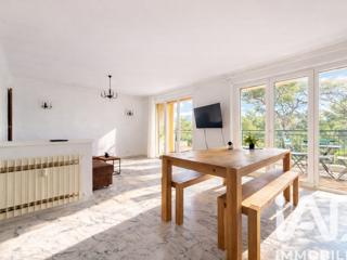 Vente  Appartement T2  de 68 m² à Sanary 425 000 euros Réf: SFN-1956434