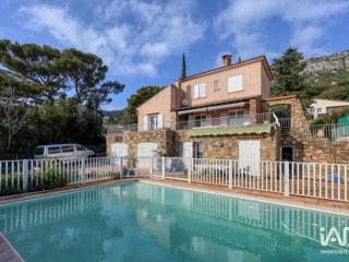 Vente  Maison de 201 m² à Toulon 937 900 euros