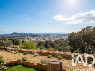 Vente  Appartement F3  de 55 m² à Toulon 480 000 euros