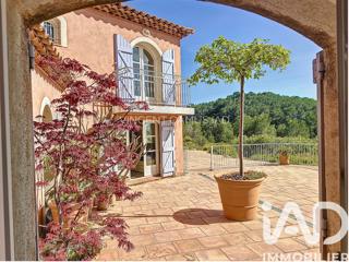 Vente  Maison de 240 m² à Sanary 1 860 000 euros