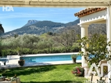 Vente  Maison de 165 m² à Solliès Pont 990 000 euros