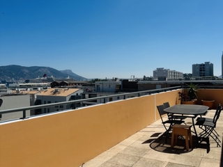 Vente  Appartement F3  de 72 m² à La Seyne 305 000 euros