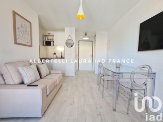 Vente  Appartement F2  de 24 m² à Six-Fours 186 000 euros