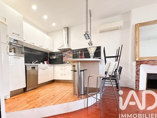 Vente  Appartement T4  de 110 m² à Toulon 180 000 euros