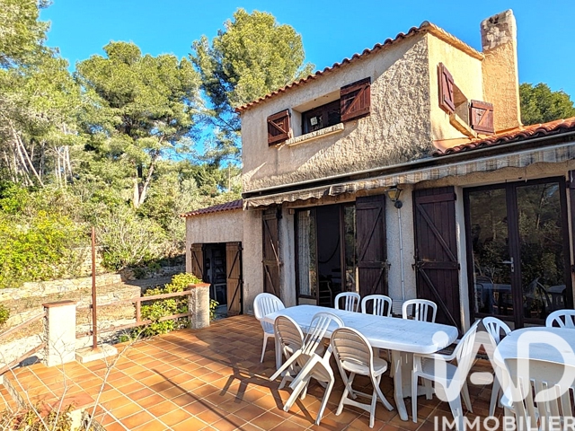 Vente  Maison de 87 m² à Sanary 469 000 euros Réf: SFN-1977056