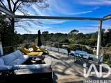 Vente  Terrain de 200 m² à Fréjus 207 000 euros