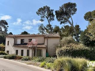 Vente  Local commercial de 121 m² à Sanary 590 000 euros