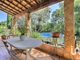Vente  Maison de 195 m² à La Cadière d'Azur 680 000 euros