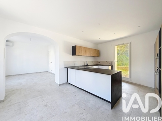 Vente  Appartement T4  de 92 m² à Bandol 475 000 euros Réf: SFN-1991368