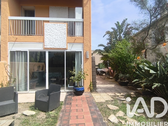 Vente  Maison de 73 m² à Six-Fours 365 000 euros Réf: SFN-2000238