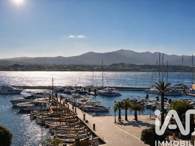 Vente  Appartement T4  de 78 m² à Sanary 955 000 euros Réf: SFN-2013125