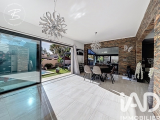 Vente  Maison de 107 m² à Six-Fours 650 000 euros