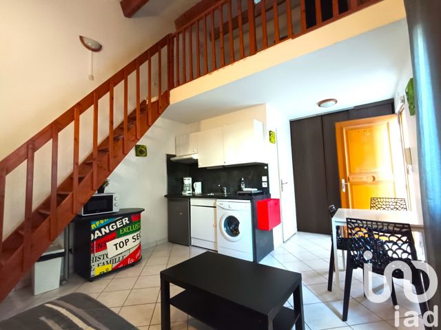 Vente  Appartement T2  de 30 m² à La Seyne 120 400 euros Réf: SFN-1724178
