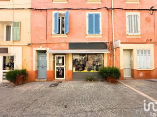 Vente  Local commercial de 25 m² à Bandol 54 500 euros Réf: SFN-1815385