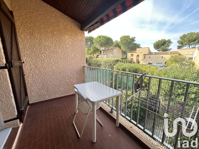 Vente  Appartement T2  de 31 m² à Sanary 190 000 euros Réf: SFN-1868505
