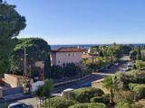 Vente  Appartement T3  de 65 m² à Bandol 413 000 euros