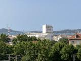 Vente  Appartement F4  de 88 m² à Toulon 161 000 euros
