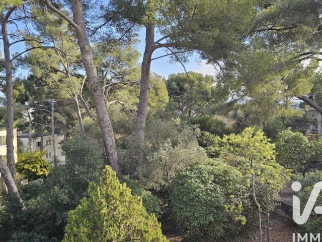 Vente  Appartement T2  de 47 m² à Sanary 340 000 euros Réf: SFN-1917950
