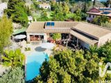 Vente  Maison de 150 m² à La Crau 740 000 euros