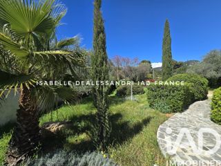 Vente  Terrain de 481 m² à Sanary 335 000 euros Réf: SFN-1927702