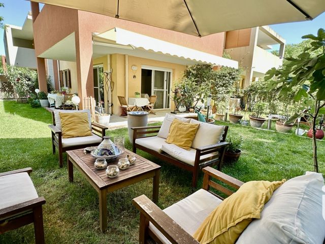 Vente  Appartement T3  de 58 m² à Ollioules 349 000 euros Réf: SFN-1760936