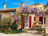 Vente  Maison de 107 m² à Cotignac 449 000 euros