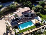 Vente  Maison de 147 m² à Solliès Ville 1 095 000 euros