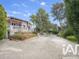 Vente  Maison de 60 m² à Roquebrune sur Argens 275 000 euros