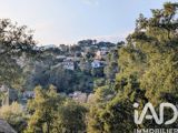 Vente  Terrain de 740 m² à Pierrefeu du Var 180 000 euros