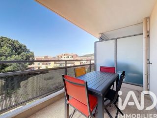 Vente  Appartement F3  de 62 m² à Six-Fours 330 000 euros
