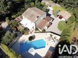 Vente  Maison de 143 m² à Garéoult 567 000 euros