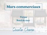 Vente  Local commercial de 42 m² à Fréjus 300 000 euros
