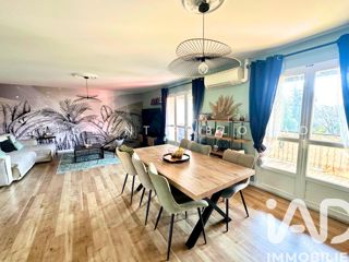 Vente  Appartement F5  de 141 m² à Ollioules 385 000 euros