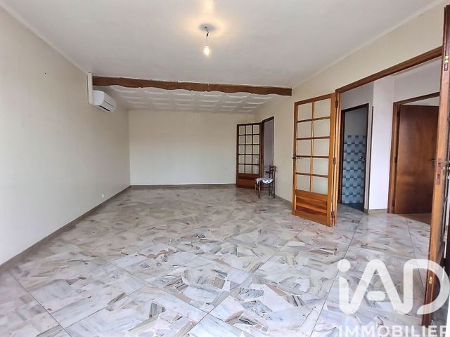 Vente  Appartement T4  de 98 m² à Sanary 395 000 euros Réf: SFN-1987995
