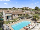 Vente  Maison de 161 m² à Pourrières 550 000 euros
